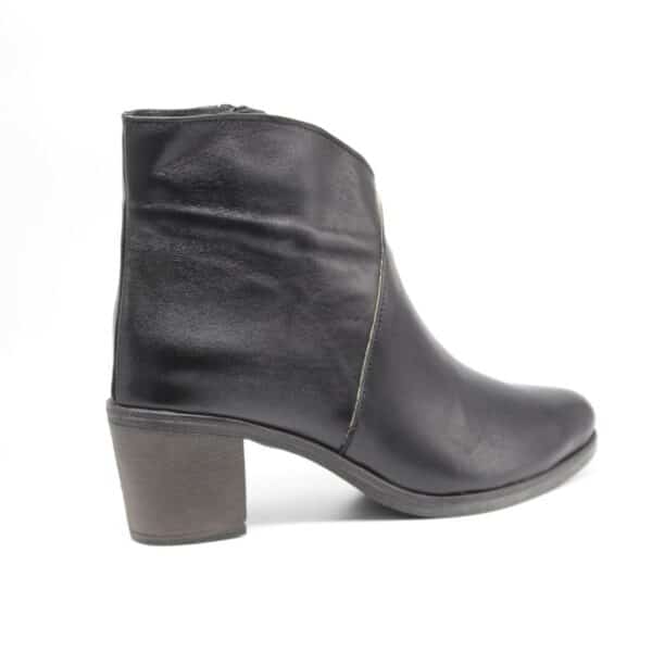 מגפיים לנשים/שירה/שחור/BEAUTIFUL