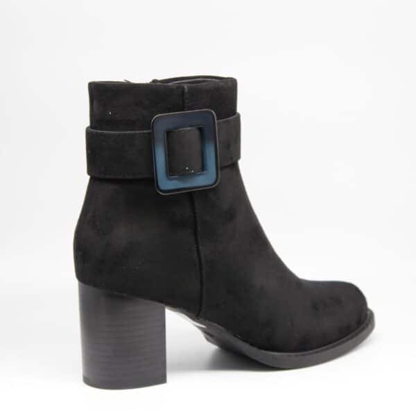 דגם ליאן שחור פלייפוט