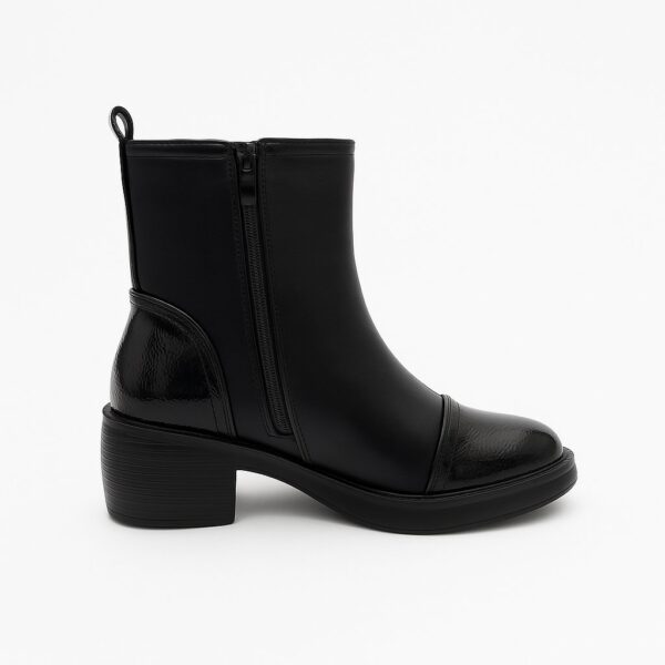 מגפוני נשים/אילנה/שחור/COMFORT SHOES