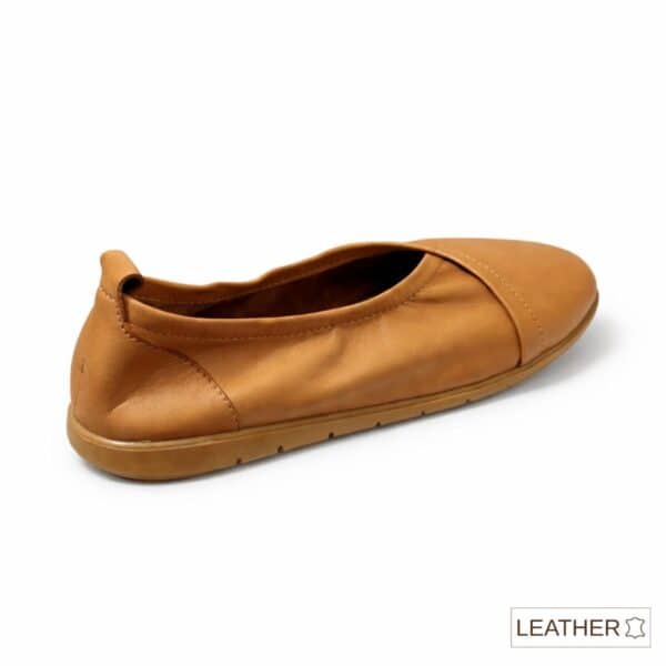 נעליים לנשים/ניבר/כאמל/פאולה PAOLA